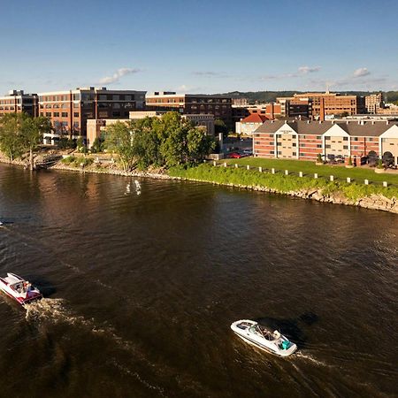 Courtyard La Crosse Downtown/Mississippi Riverfront Εξωτερικό φωτογραφία