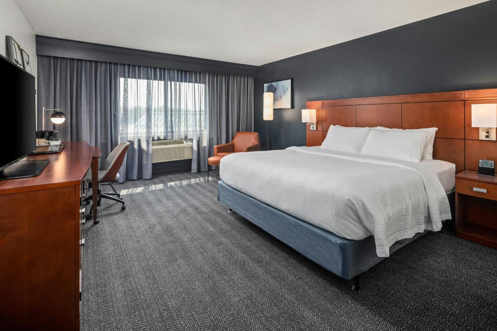 Courtyard La Crosse Downtown/Mississippi Riverfront Εξωτερικό φωτογραφία