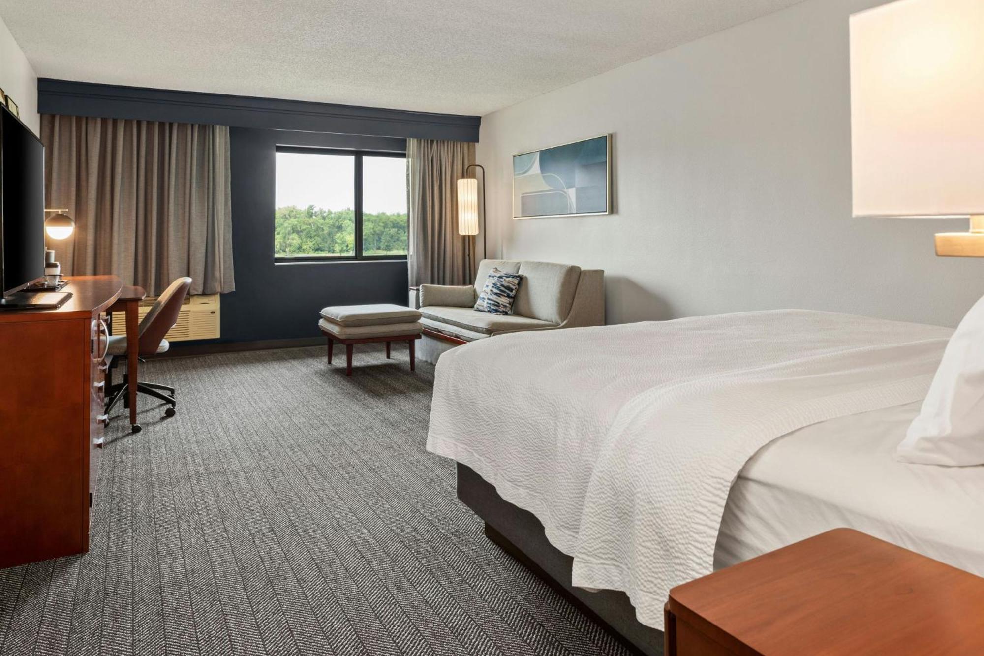 Courtyard La Crosse Downtown/Mississippi Riverfront Εξωτερικό φωτογραφία